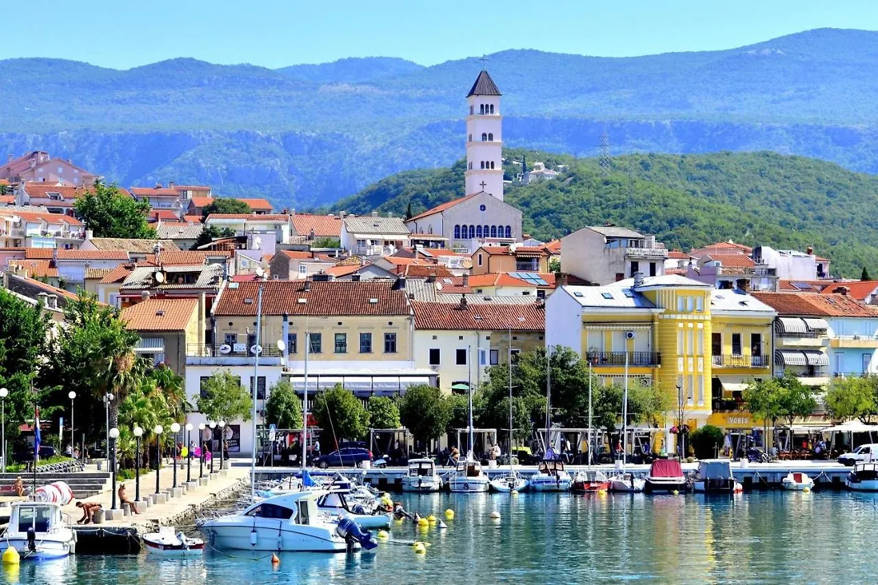 Apartments With A Parking Space Crikvenica - 14631