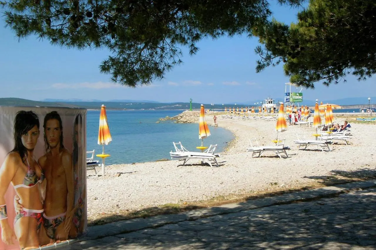 Apartments With A Parking Space Crikvenica - 14631 Croatia