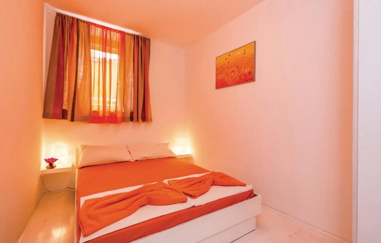 Apartments With A Parking Space Crikvenica - 14631